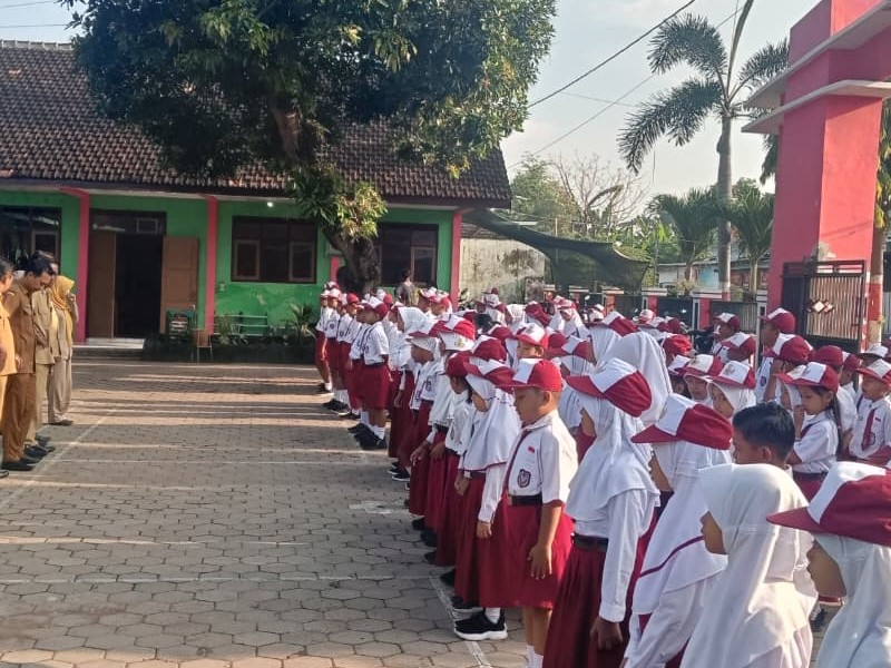 Kegiatan Halal Bihalal di Sekolah SD Negeri 3 Bungatan